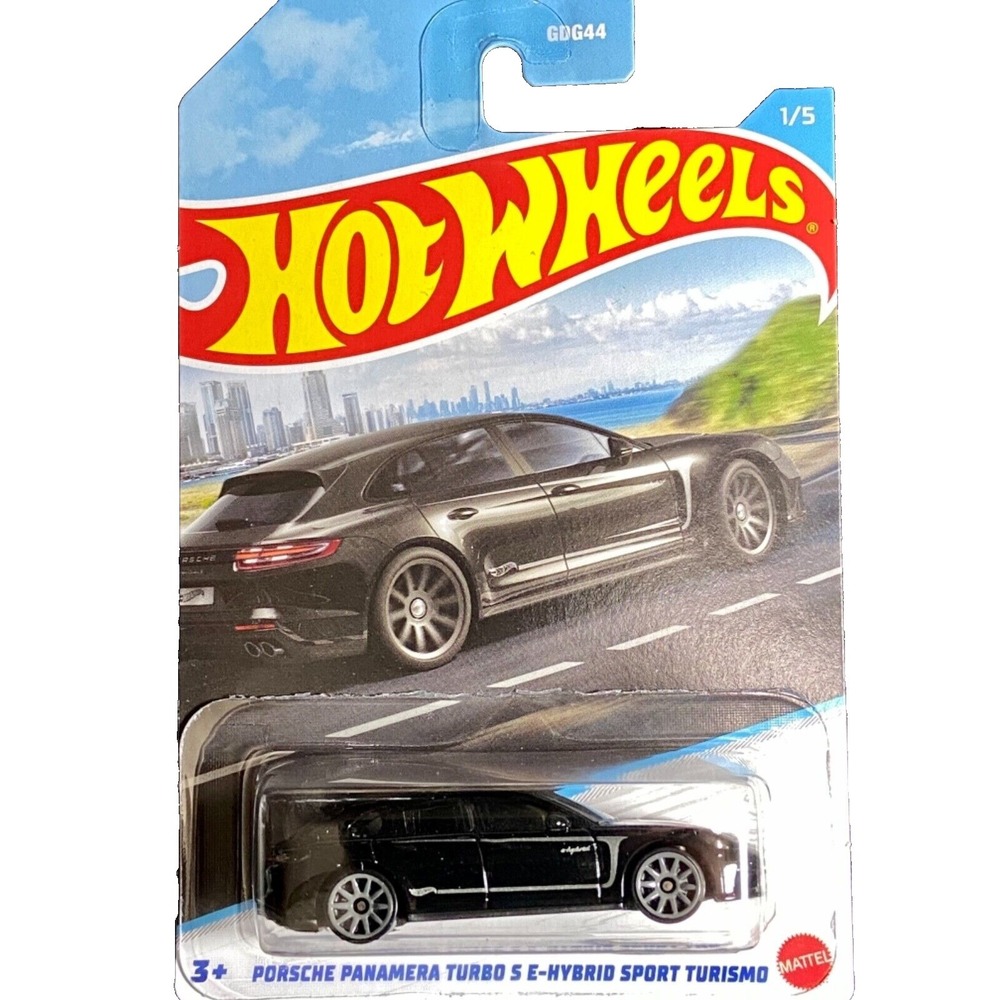 Hot‎ Wheels Porsche Panamera Turbo S E-Hybrid Sport Turismo HW Luxury Sedans 1/5
